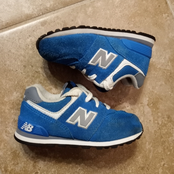 new balance 574 royal blue